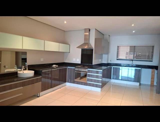 3 BEDROOM PROPERTY TO RENT IN OVERPORT